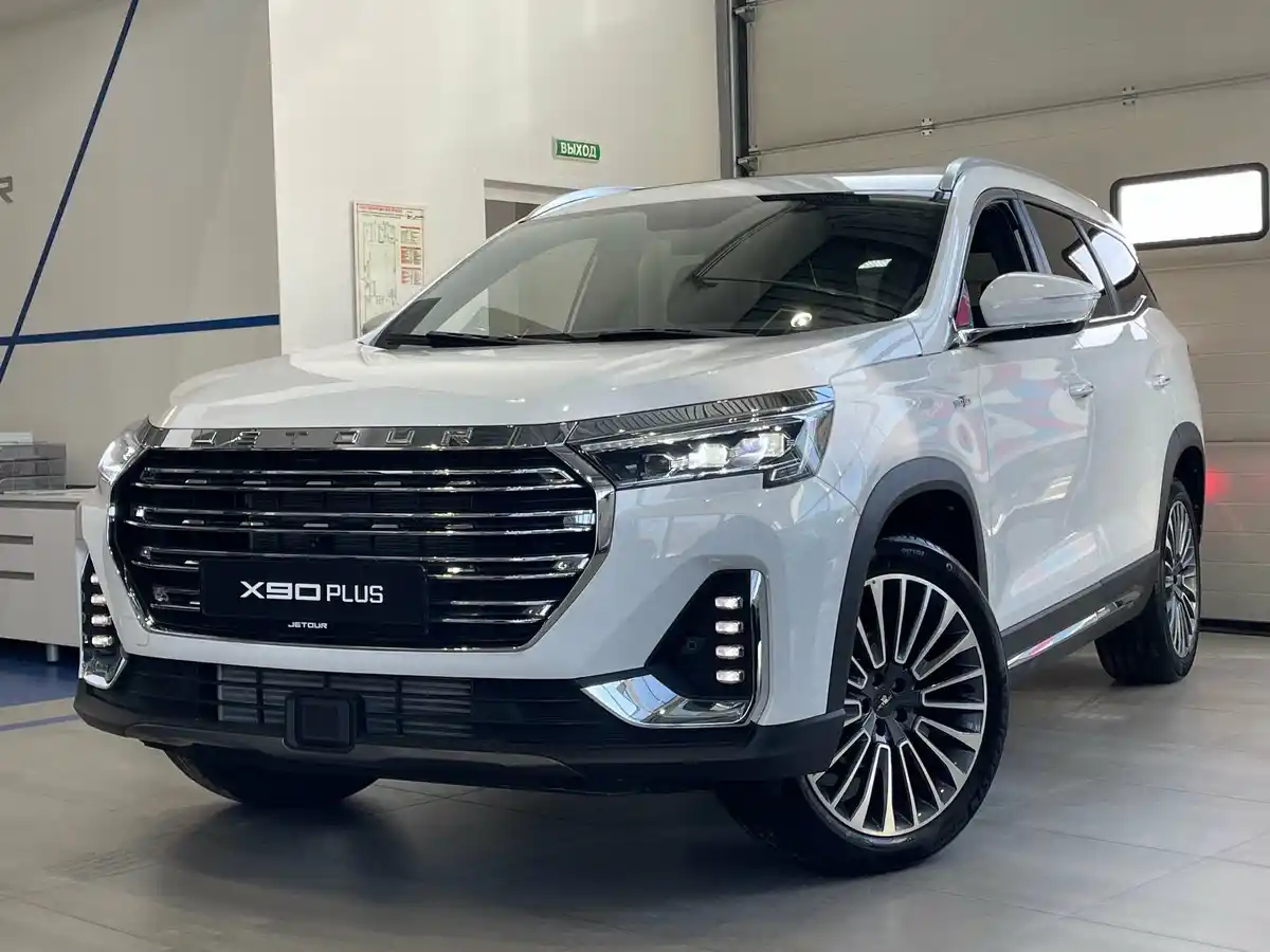 Jetour X90 Plus в наличии по цене от 1 740 000 рублей