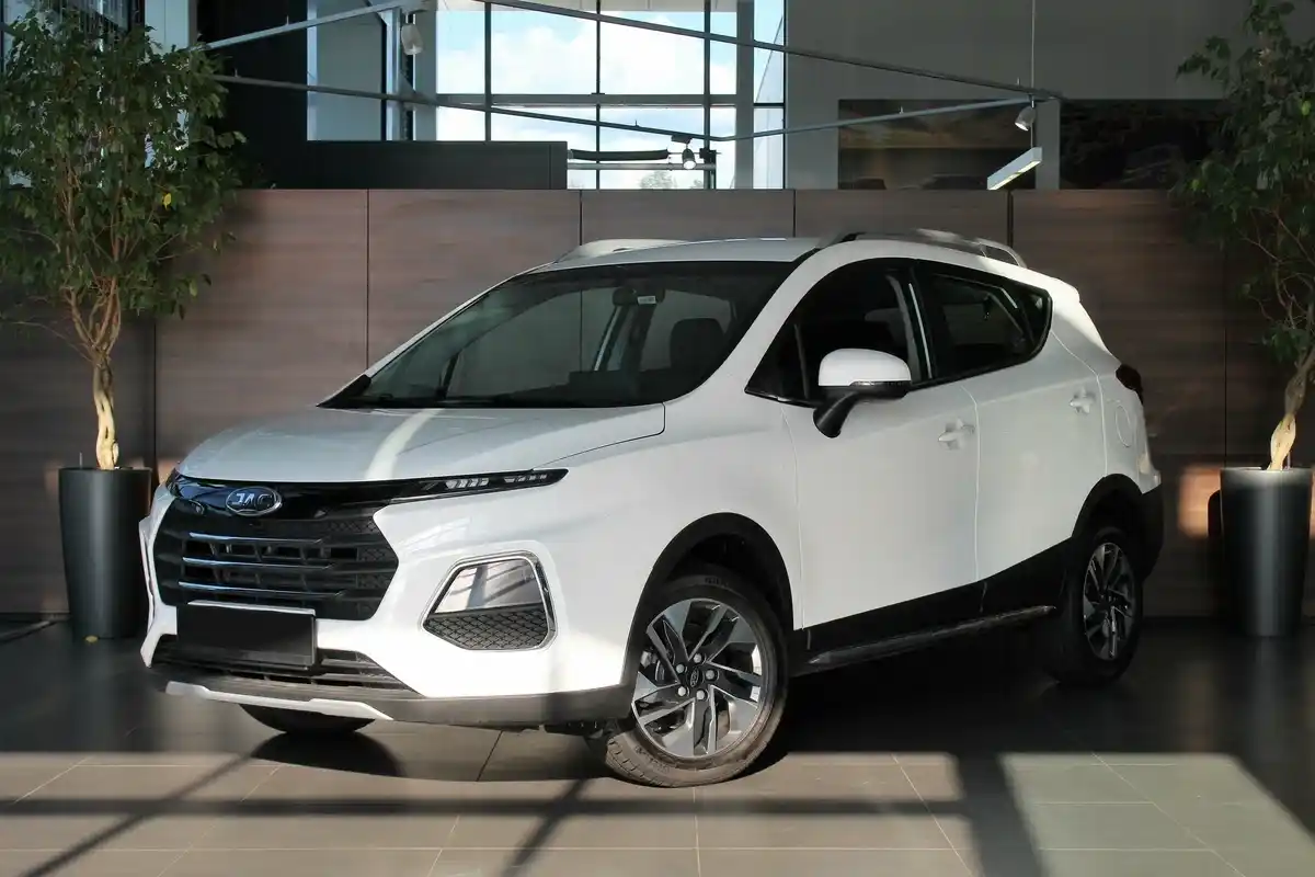 Jac JS3 купить в Сургуте